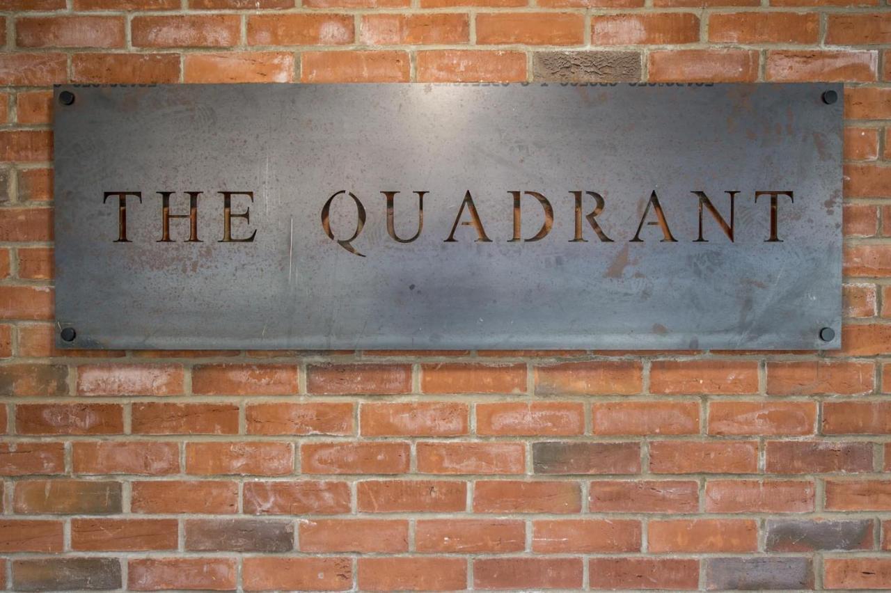 The Quadrant - The Larsen Apartemen York